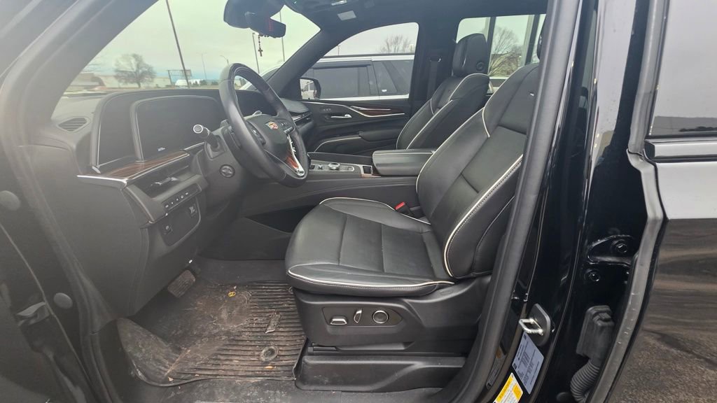 Used 2023 Cadillac Escalade Premium Luxury w/ LPO, Floor Liner Package image 8