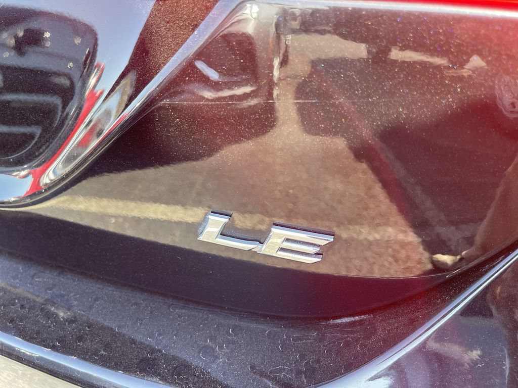 Used 2019 Toyota Camry LE FWD image 11