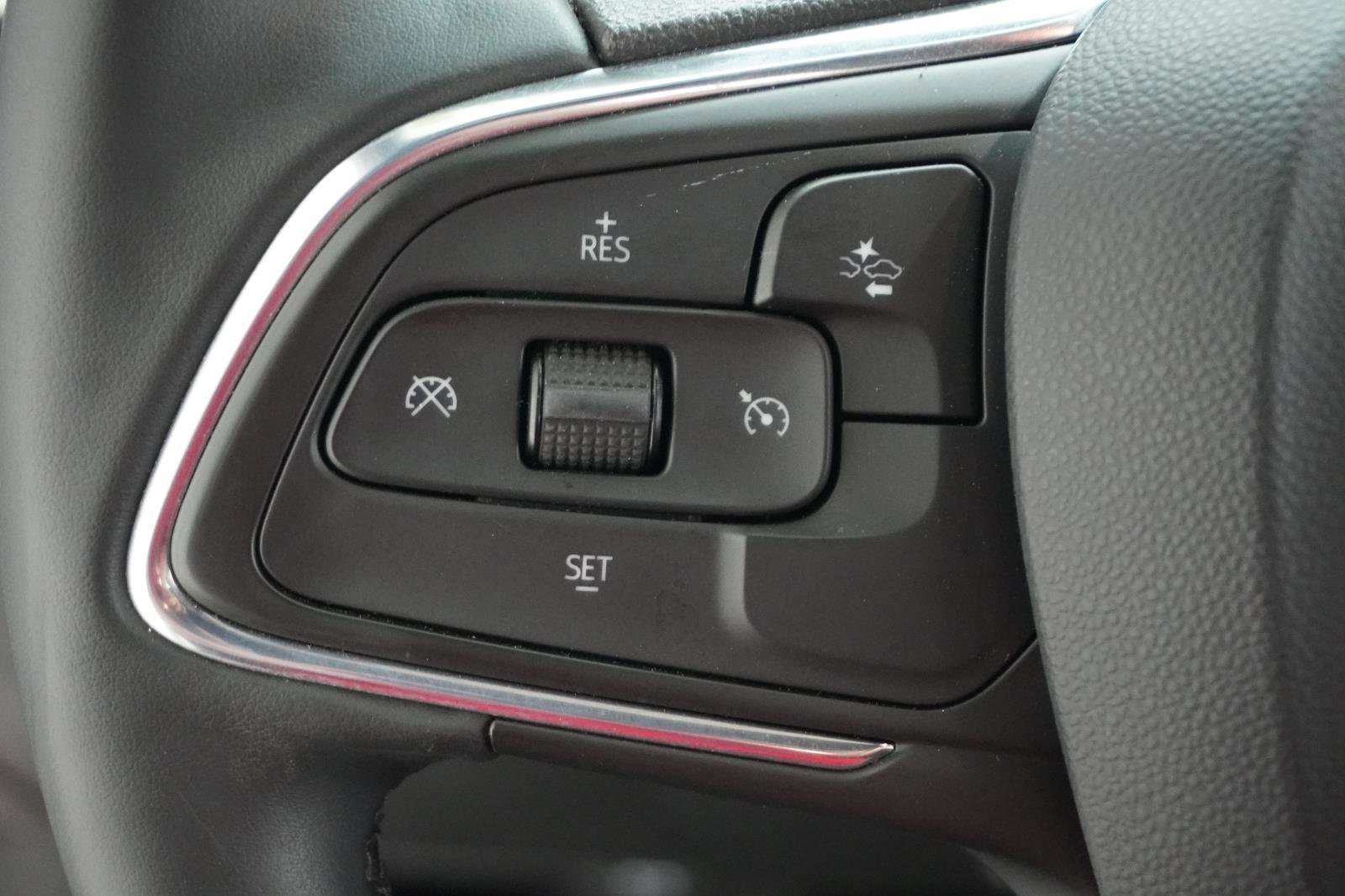 Used 2024 Buick Envista Sport Touring w/ Convenience II Package image 21