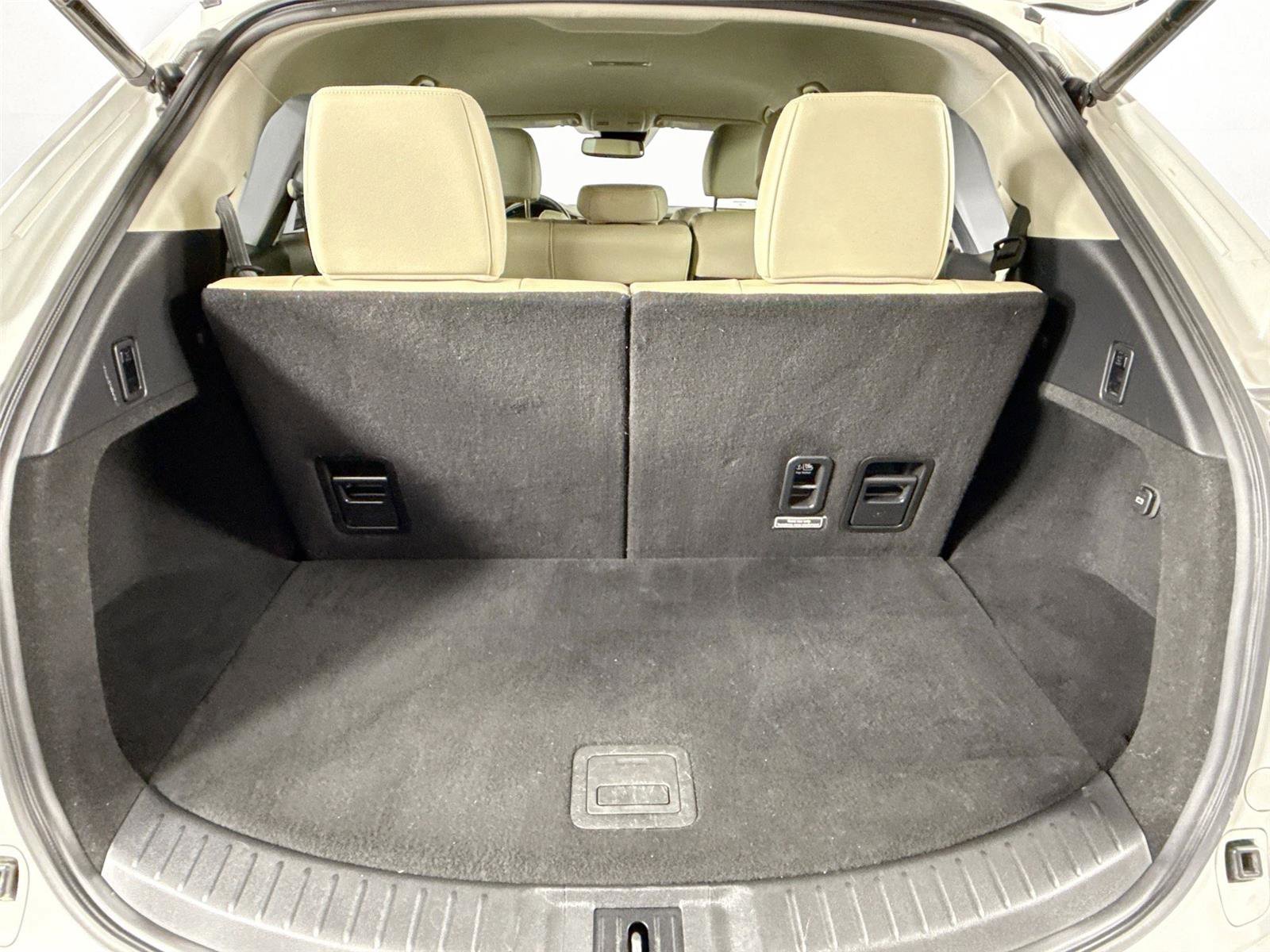 Used 2020 MAZDA CX-9 Touring image 38