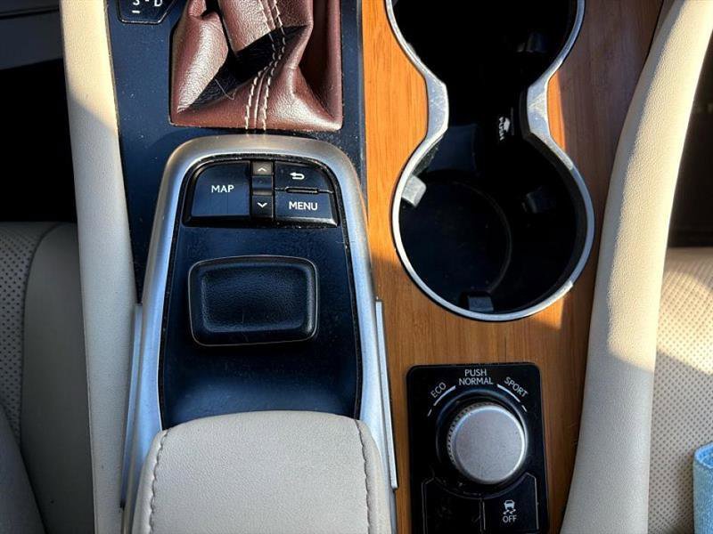 Used 2017 Lexus RX 350 2WD w/ Premium Package image 28