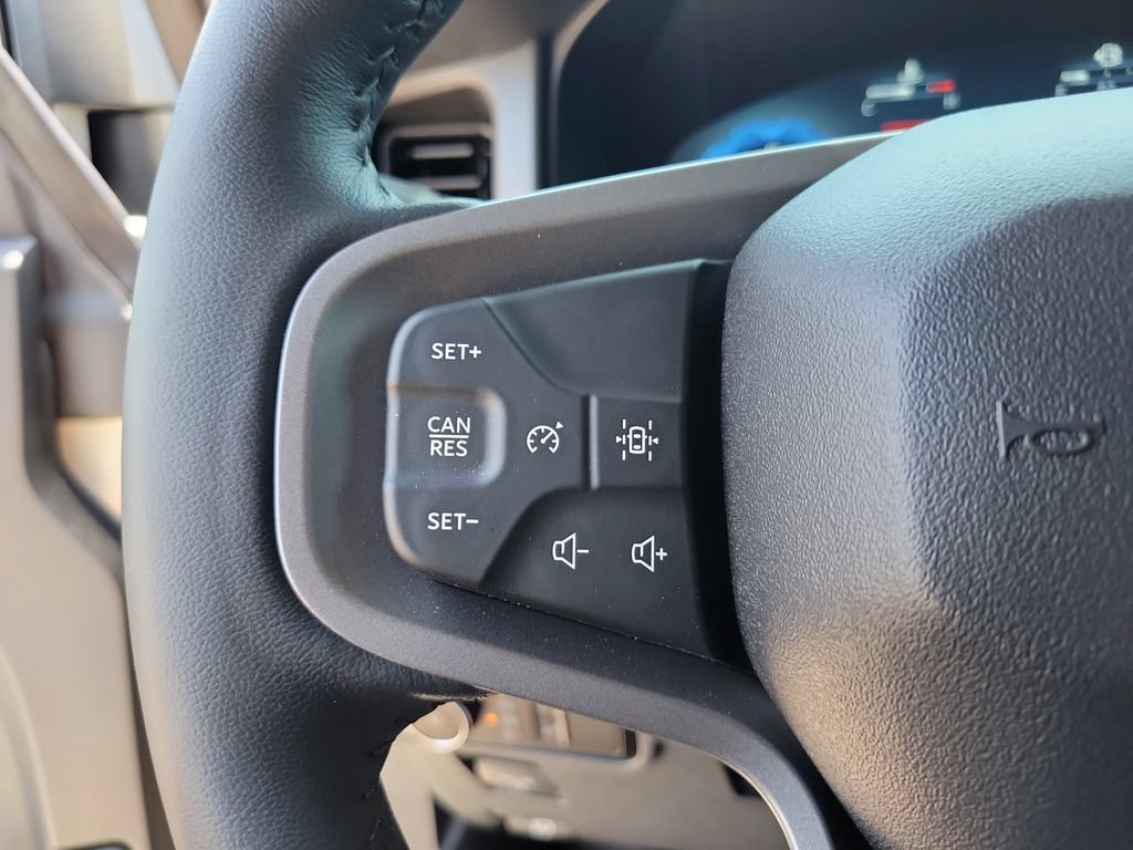 Used 2025 Ford Bronco Badlands AWD/4WD image 19