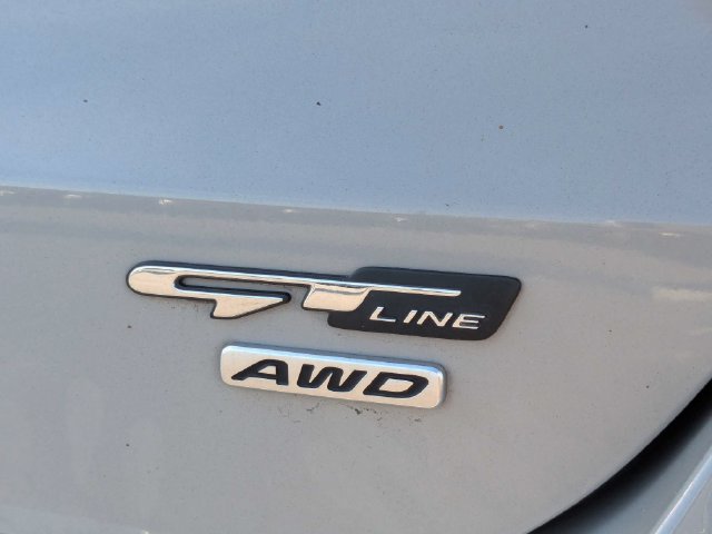 Used 2021 Kia K5 GT-Line AWD/4WD image 12