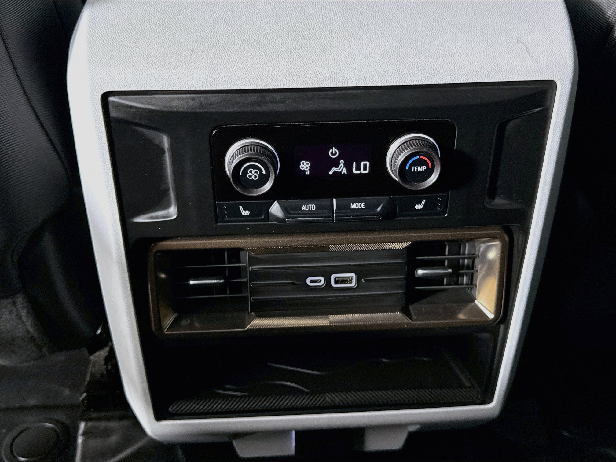 Used 2025 GMC Hummer EV 2X AWD/4WD image 28