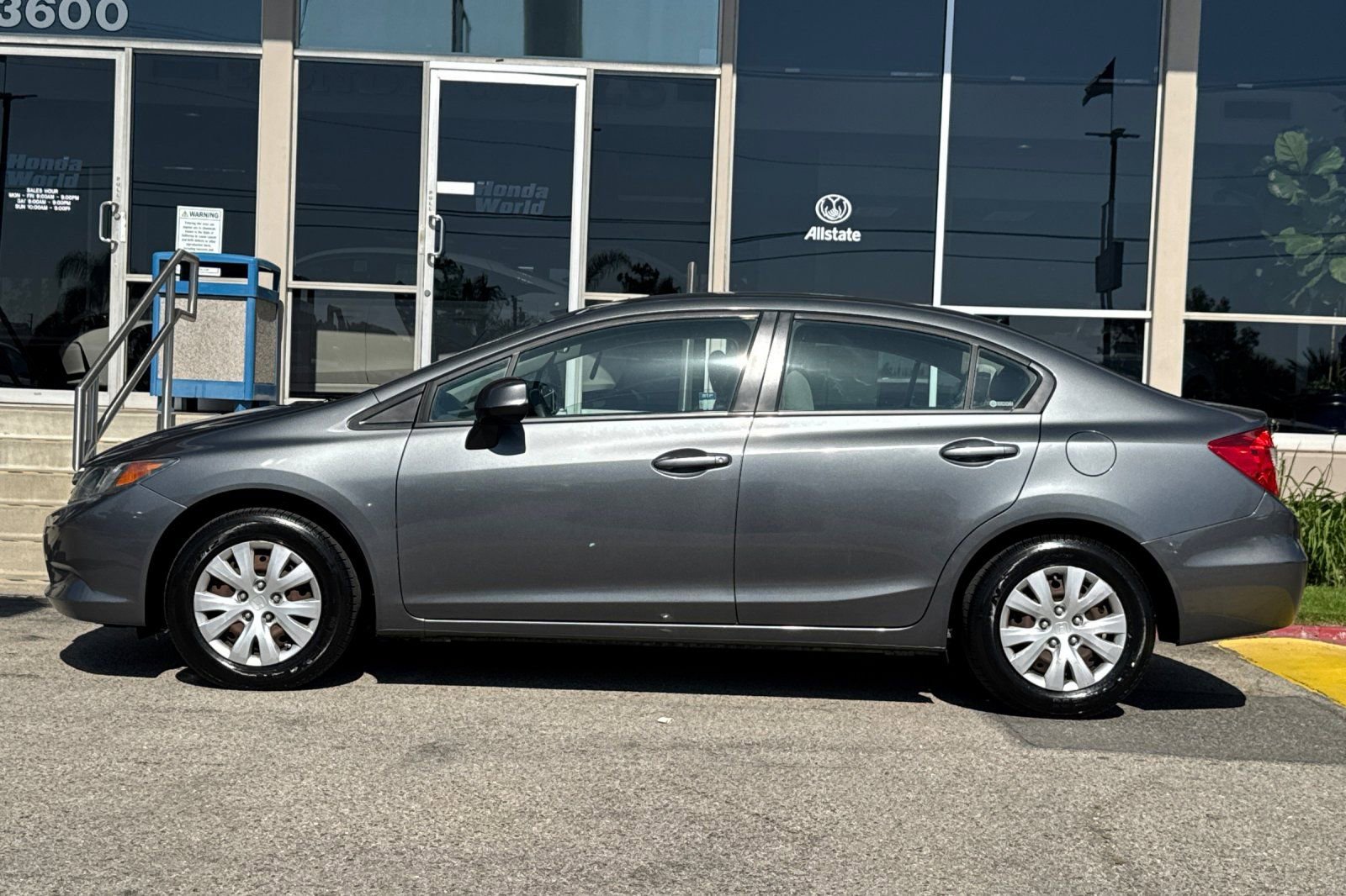Used 2012 Honda Civic LX image 7