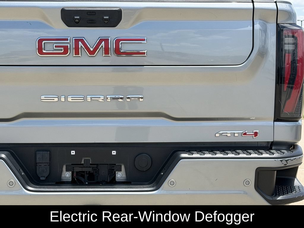 Used 2025 GMC Sierra 2500 AT4 w/ AT4 Premium Plus Package AWD/4WD image 14