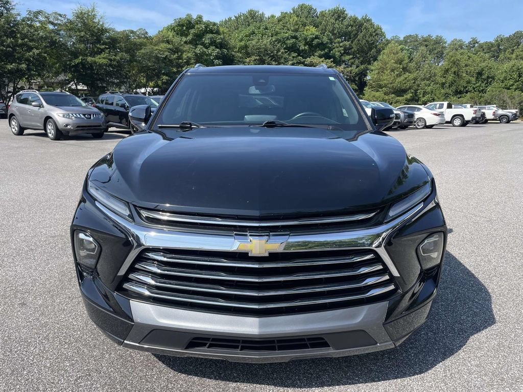 Used 2023 Chevrolet Blazer Premier w/ Enhanced Convenience Package FWD image 8