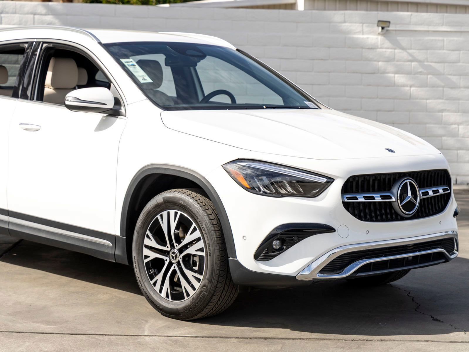 Used 2025 Mercedes-Benz GLA 250 image 3