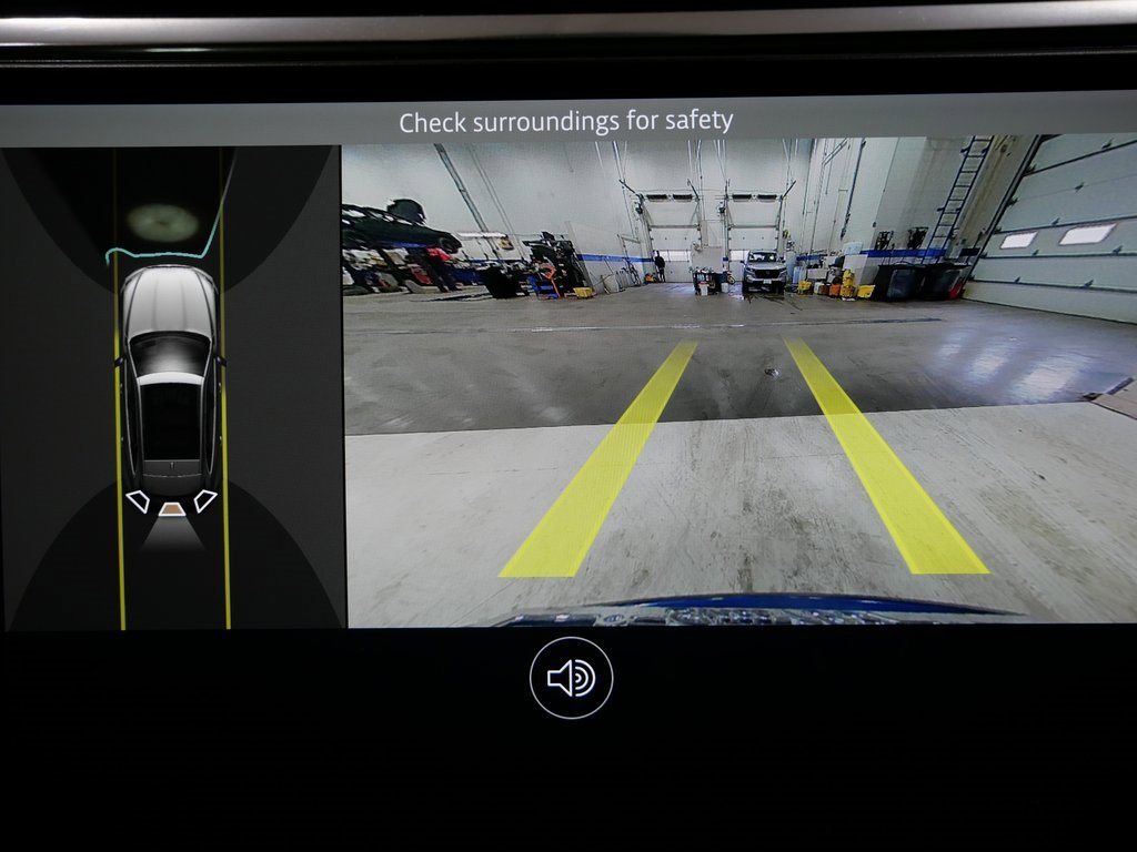 Used 2022 Jaguar F-PACE S image 19