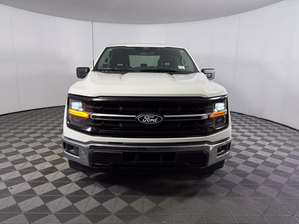 Used 2025 Ford F150 XLT w/ Equipment Group 301A Standard RWD image 3