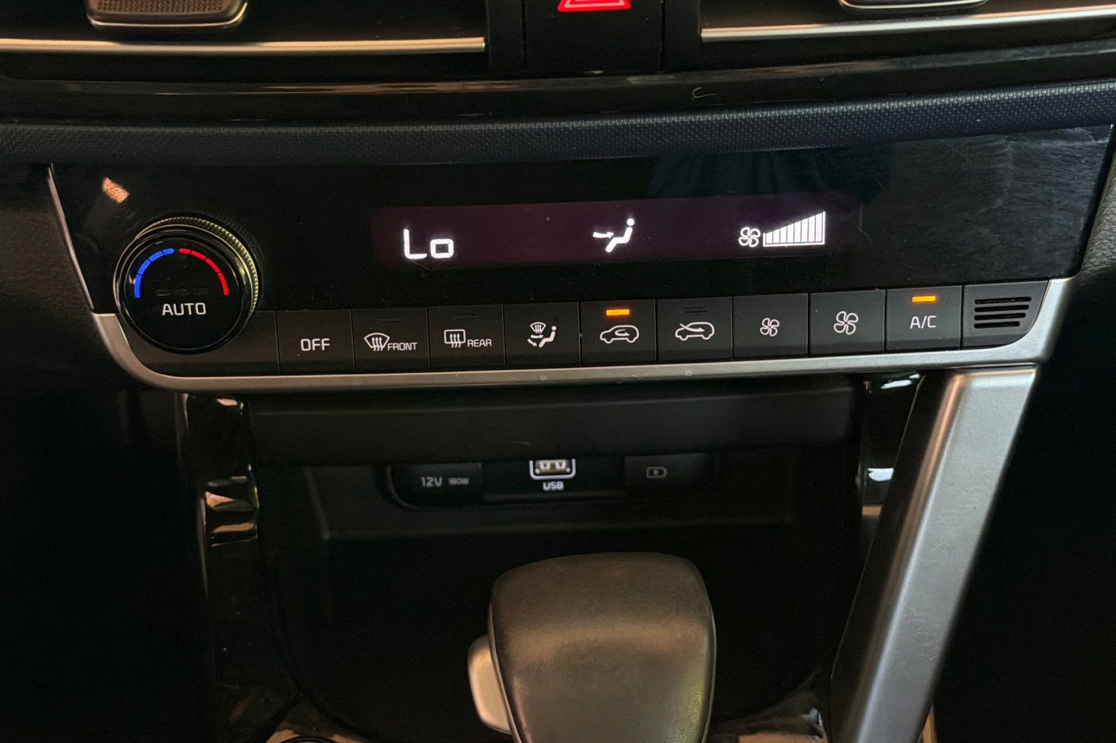 Used 2023 Kia Seltos S w/ Navigation Package AWD/4WD image 29