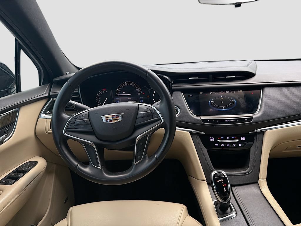 Used 2018 Cadillac XT5 FWD image 24