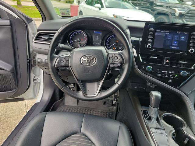 Certified 2023 Toyota Camry SE FWD image 17