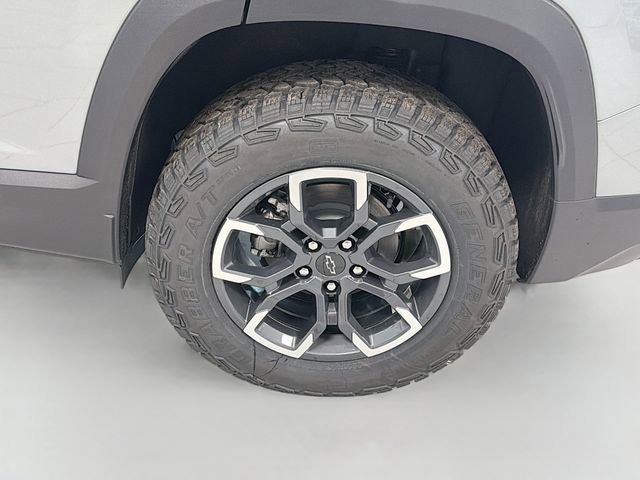 New 2026 Chevrolet Equinox ACTIV w/ Convenience Package III image 31