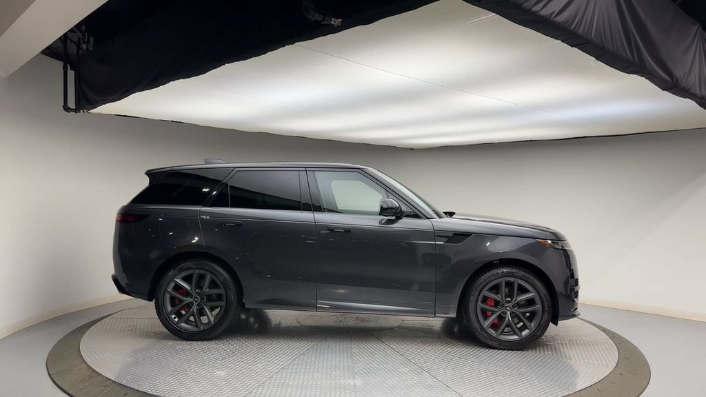 Certified 2025 Land Rover Range Rover Sport Autobiography AWD/4WD image 9