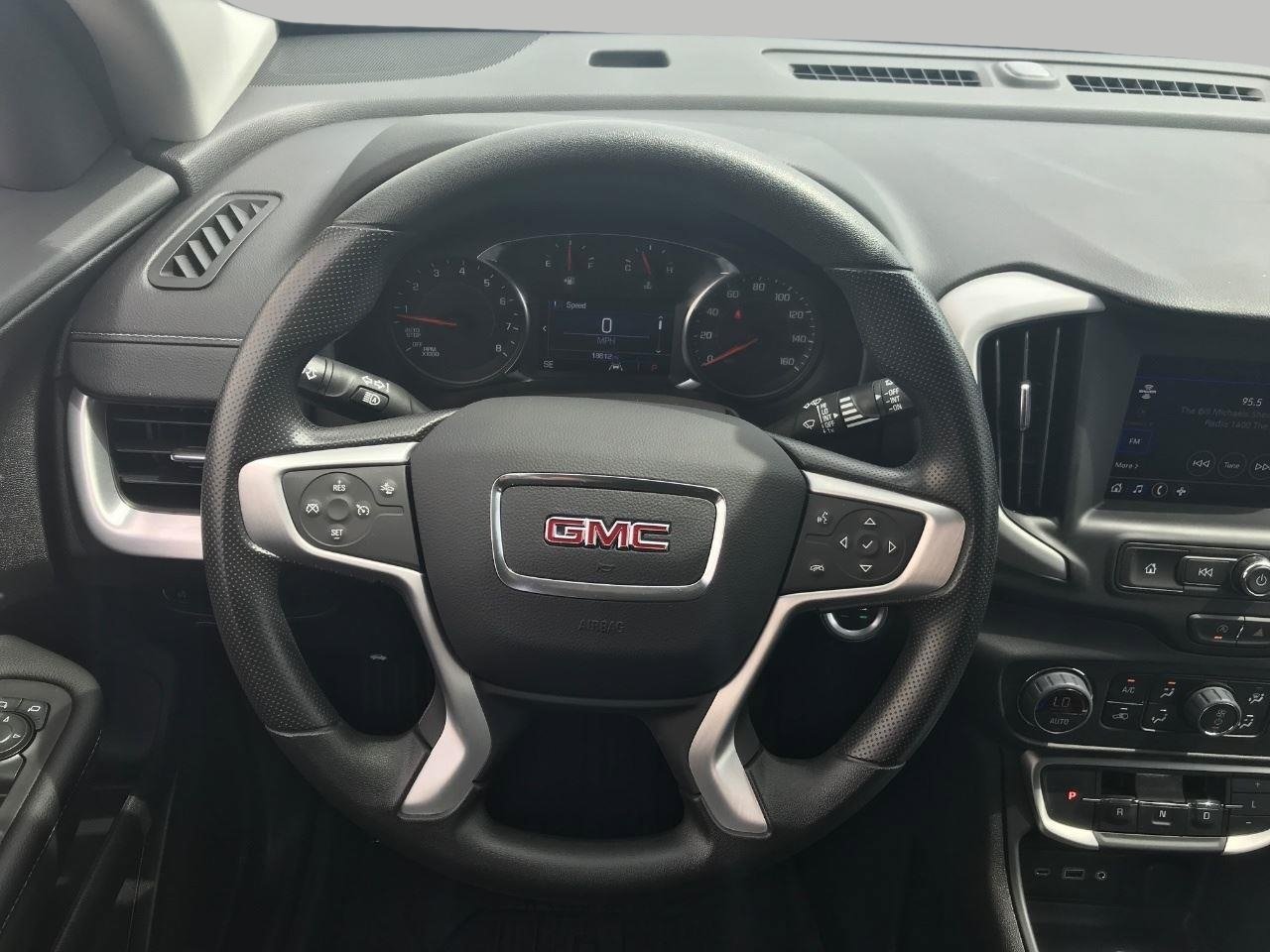 Certified 2024 GMC Terrain SLE w/ Driver Convenience Package AWD/4WD image 52