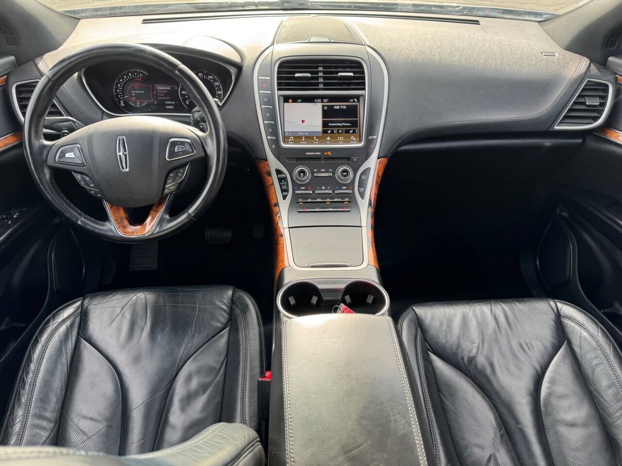 Used 2017 Lincoln MKX Select w/ Select Plus Package AWD/4WD image 7