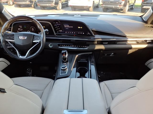 Used 2021 Cadillac Escalade Sport w/ Driver Assist Tech Package AWD/4WD image 21