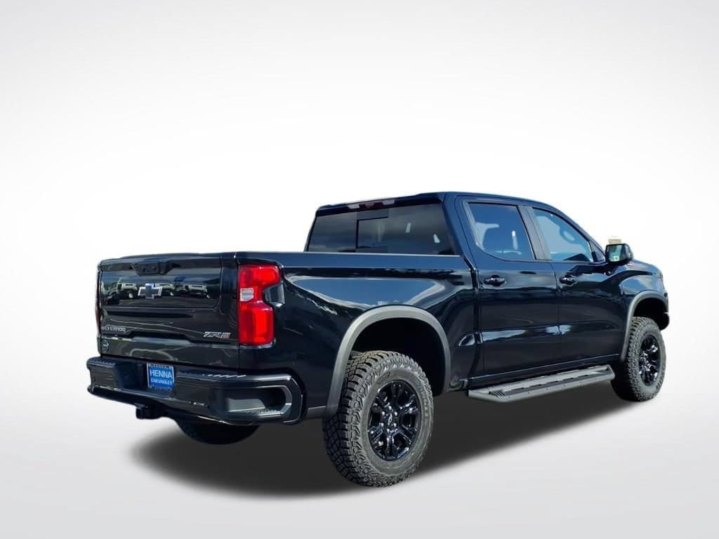 New 2026 Chevrolet Silverado 1500 ZR2 AWD/4WD image 3