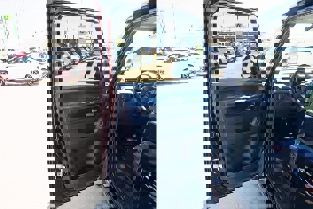 New 2025 Volkswagen ID. Buzz Pro S image 10