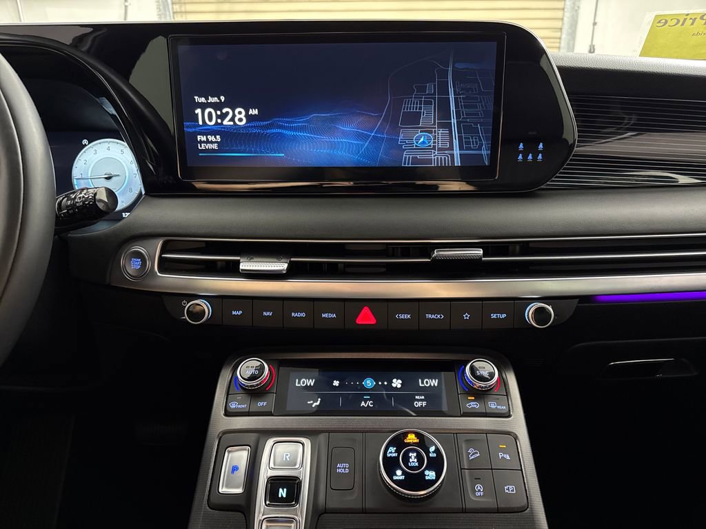 Used 2025 Hyundai Palisade Calligraphy AWD/4WD image 21