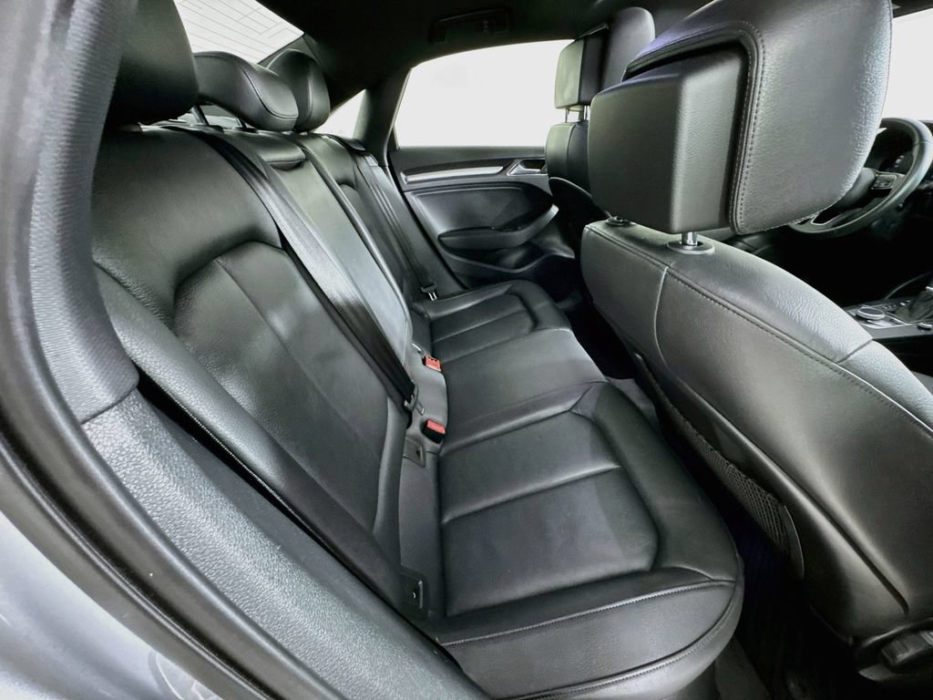 Used 2018 Audi A3 2.0T Premium FWD image 35