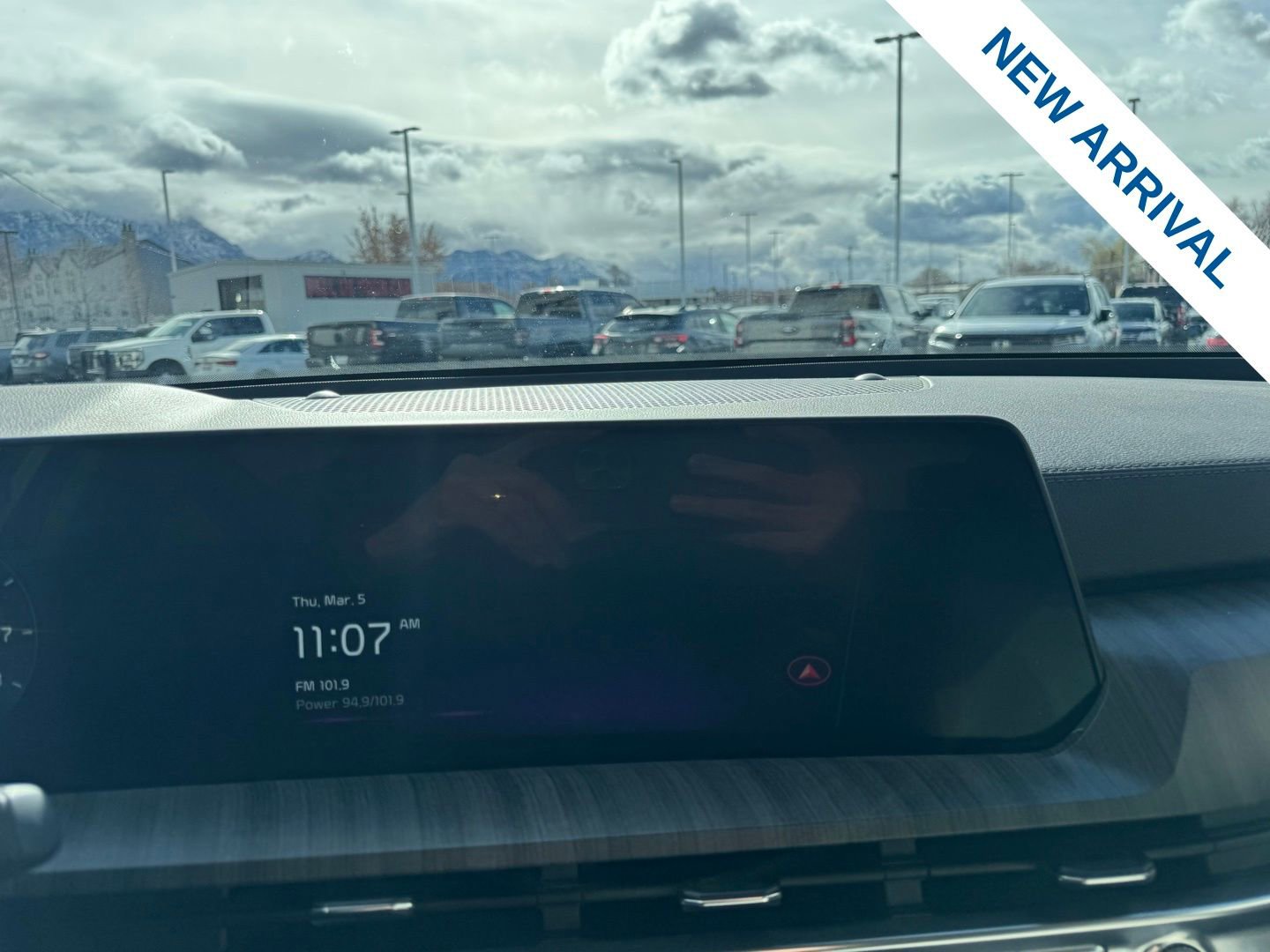 Used 2023 Kia Telluride SX image 25