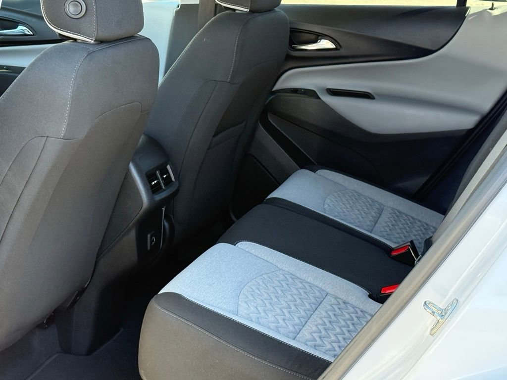 Used 2023 Chevrolet Equinox LS w/ LS Convenience Package image 9