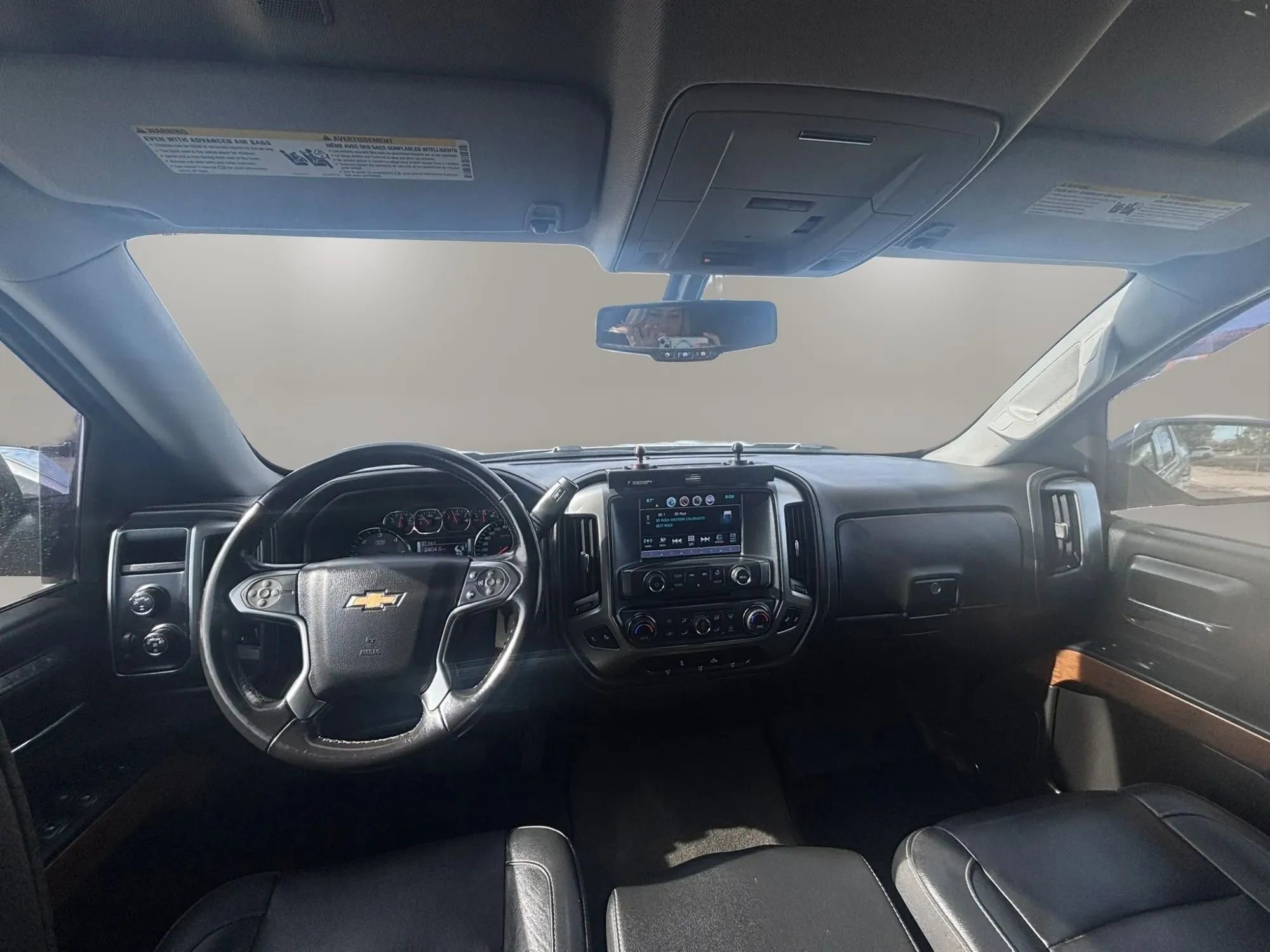 Used 2018 Chevrolet Silverado 1500 LTZ AWD/4WD image 32