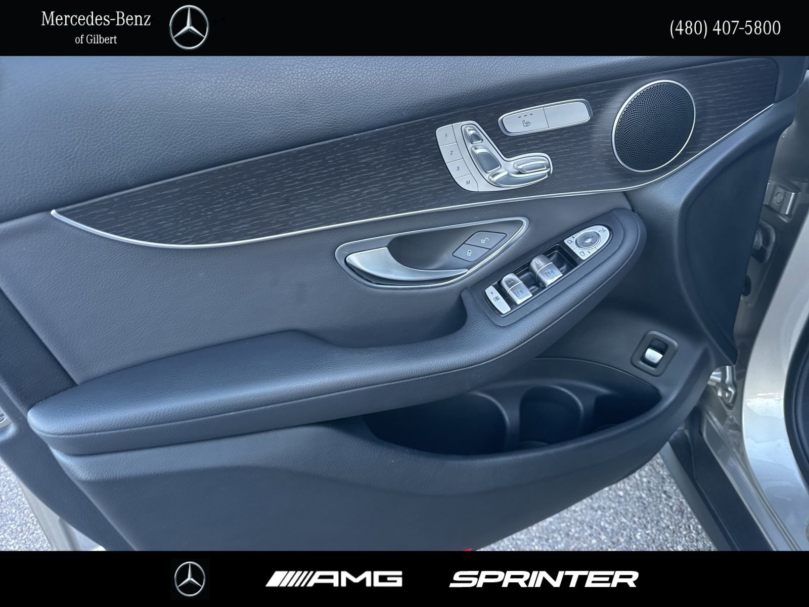 Used 2021 Mercedes-Benz GLC 300 w/ Premium Package image 12