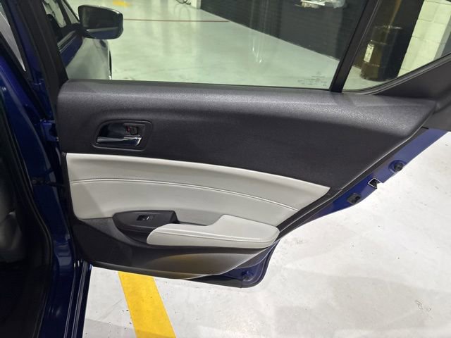 Used 2016 Acura ILX FWD image 35