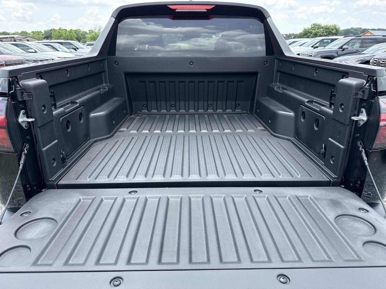New 2026 Hyundai Santa Cruz SE AWD/4WD image 11