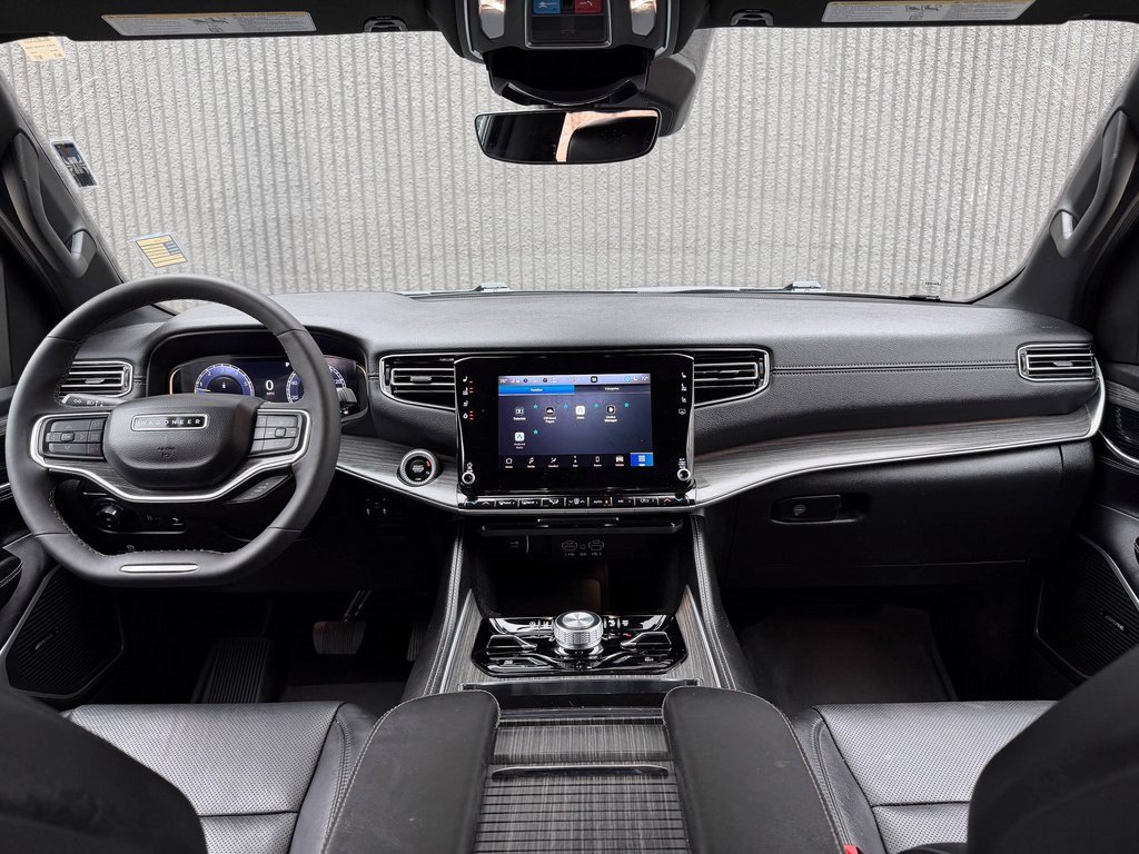 Used 2023 Jeep Wagoneer Series III w/ Convenience Group I image 50