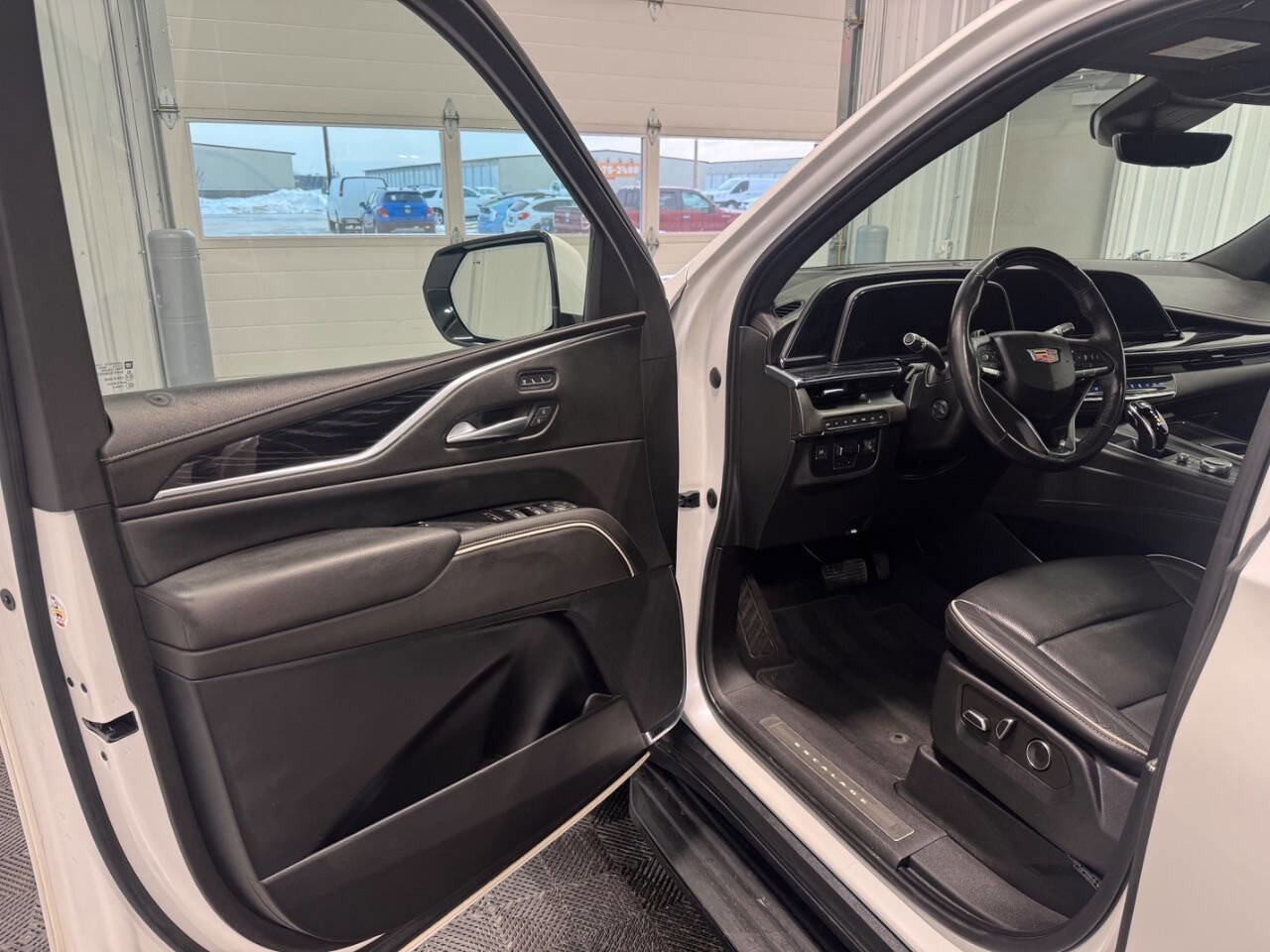 Used 2021 Cadillac Escalade Sport w/ Driver Assist Tech Package image 8