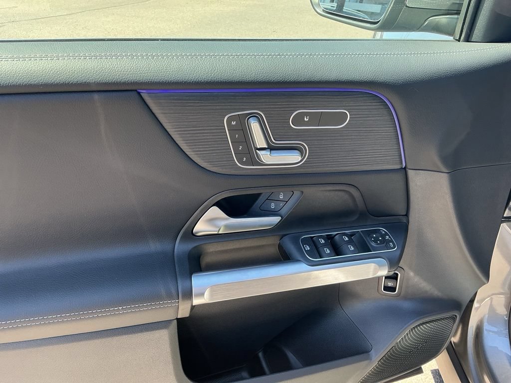 New 2026 Mercedes-Benz GLB 250 4MATIC image 17