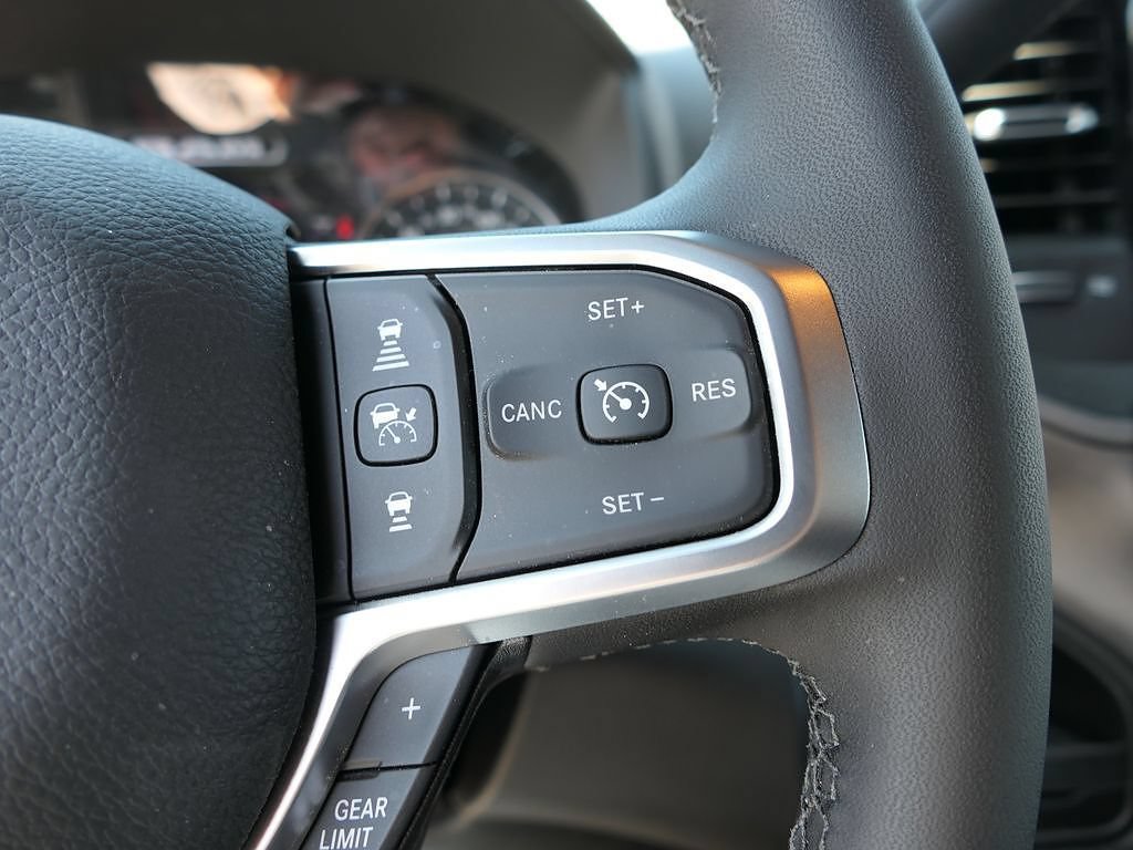 New 2025 RAM 5500 Tradesman RWD image 15