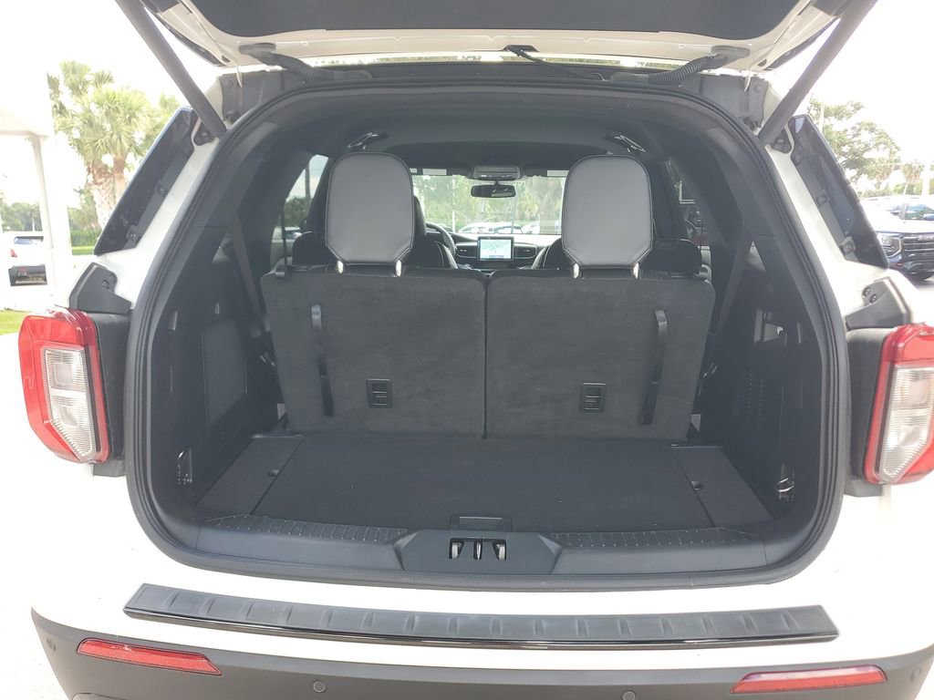 Used 2022 Ford Explorer ST-Line w/ Class IV Trailer Tow Package image 28