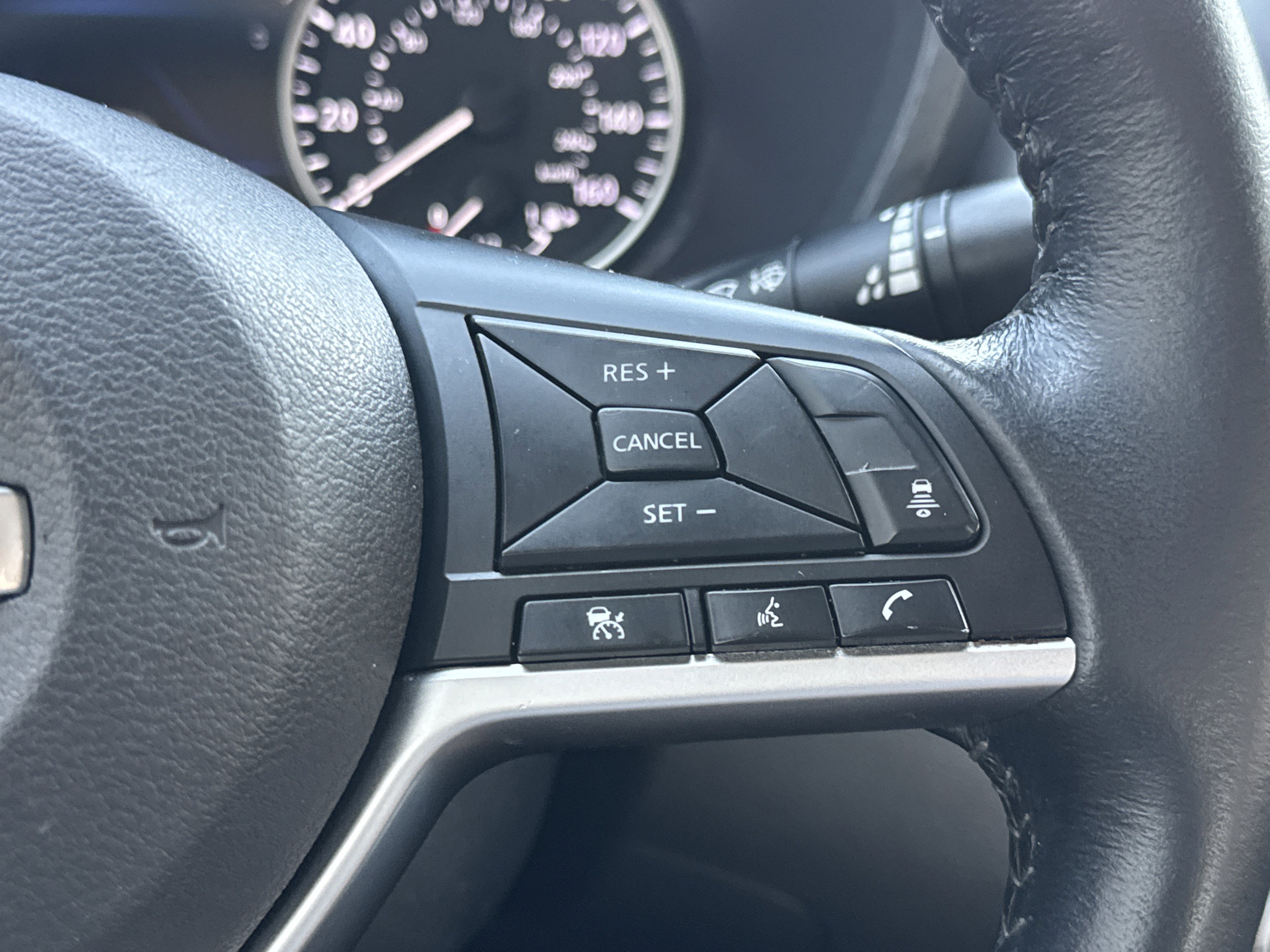 Used 2022 Nissan Sentra SV image 17