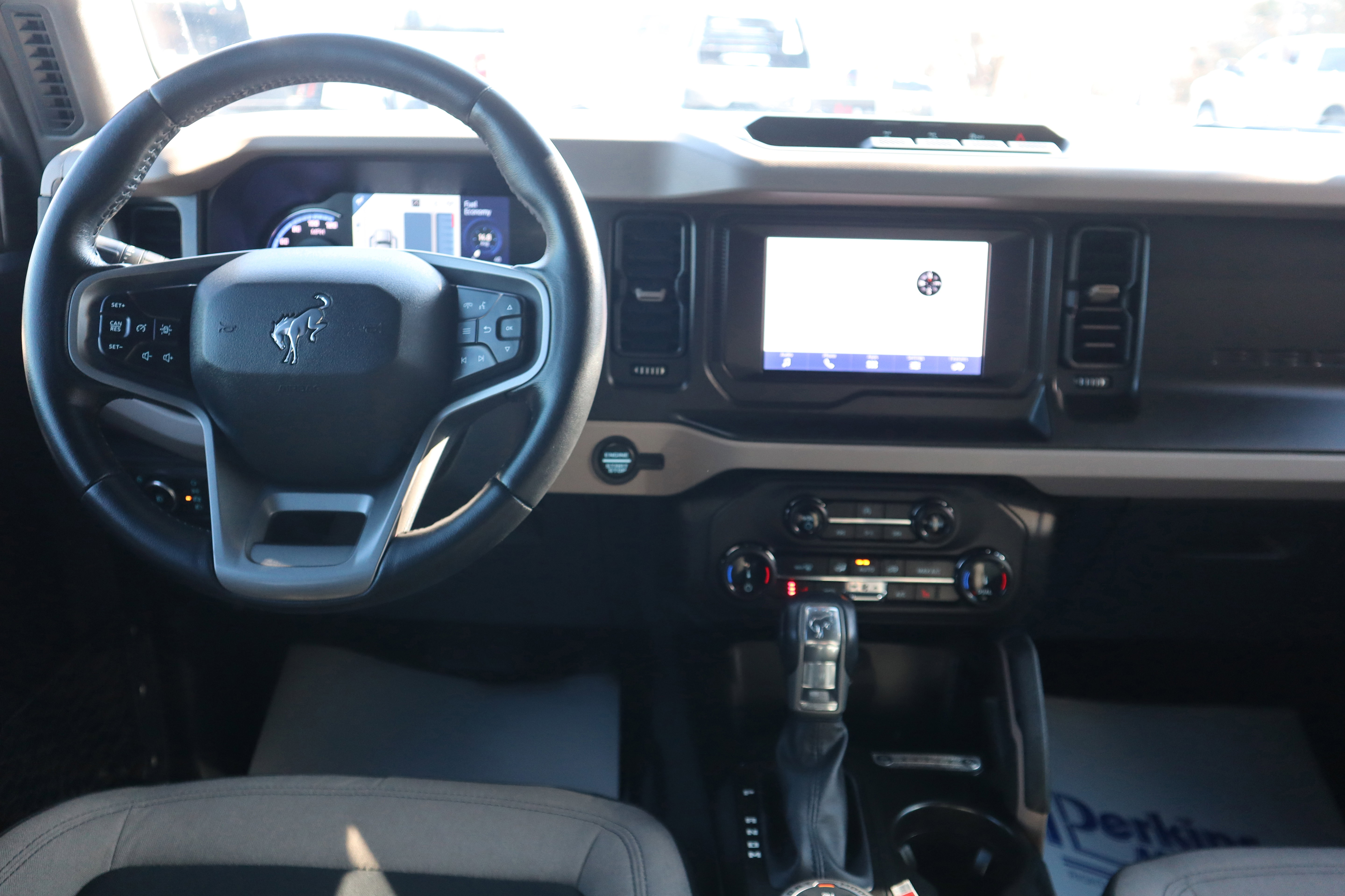 Used 2022 Ford Bronco Big Bend image 13