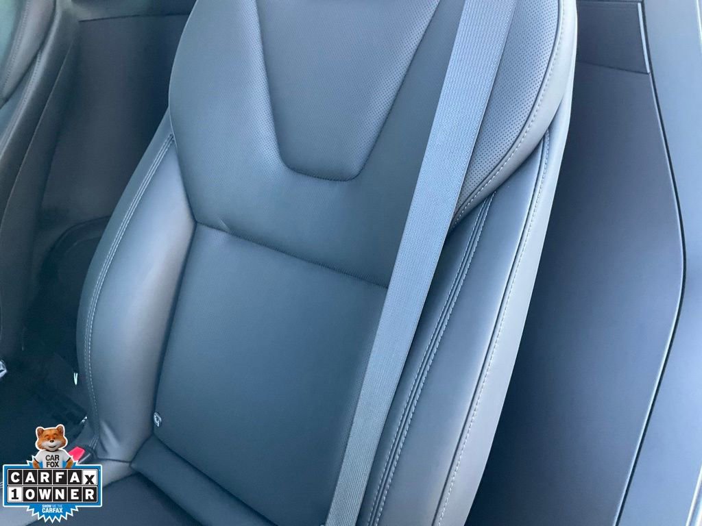 Used 2023 Tesla Model X image 30