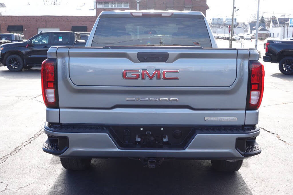 Used 2023 GMC Sierra 1500 Elevation AWD/4WD image 9