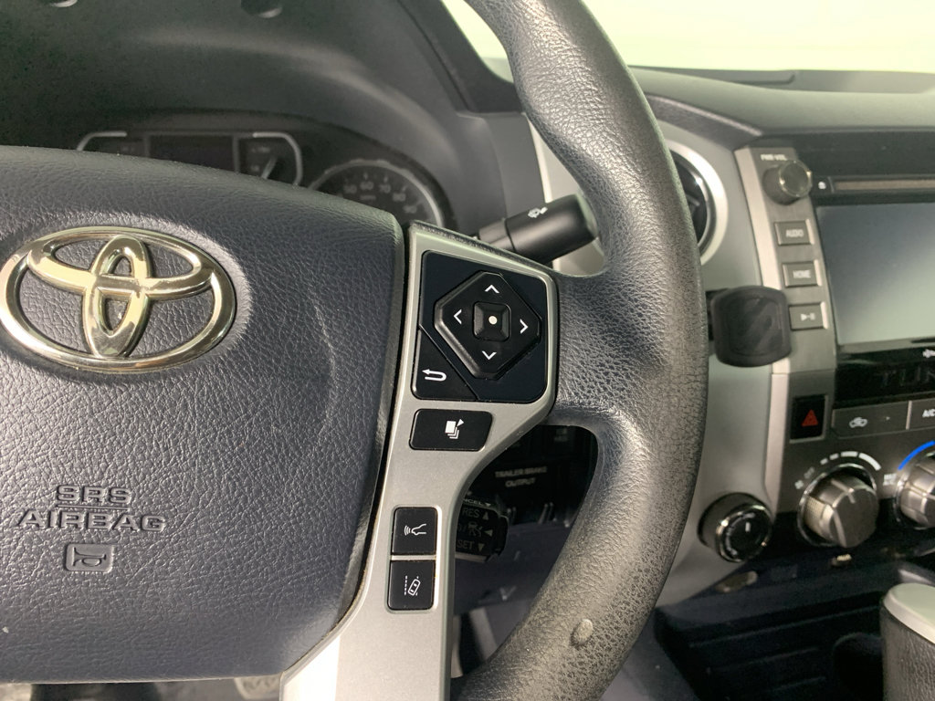 Used 2018 Toyota Tundra SR5 w/ SR5 Upgrade Package AWD/4WD image 19
