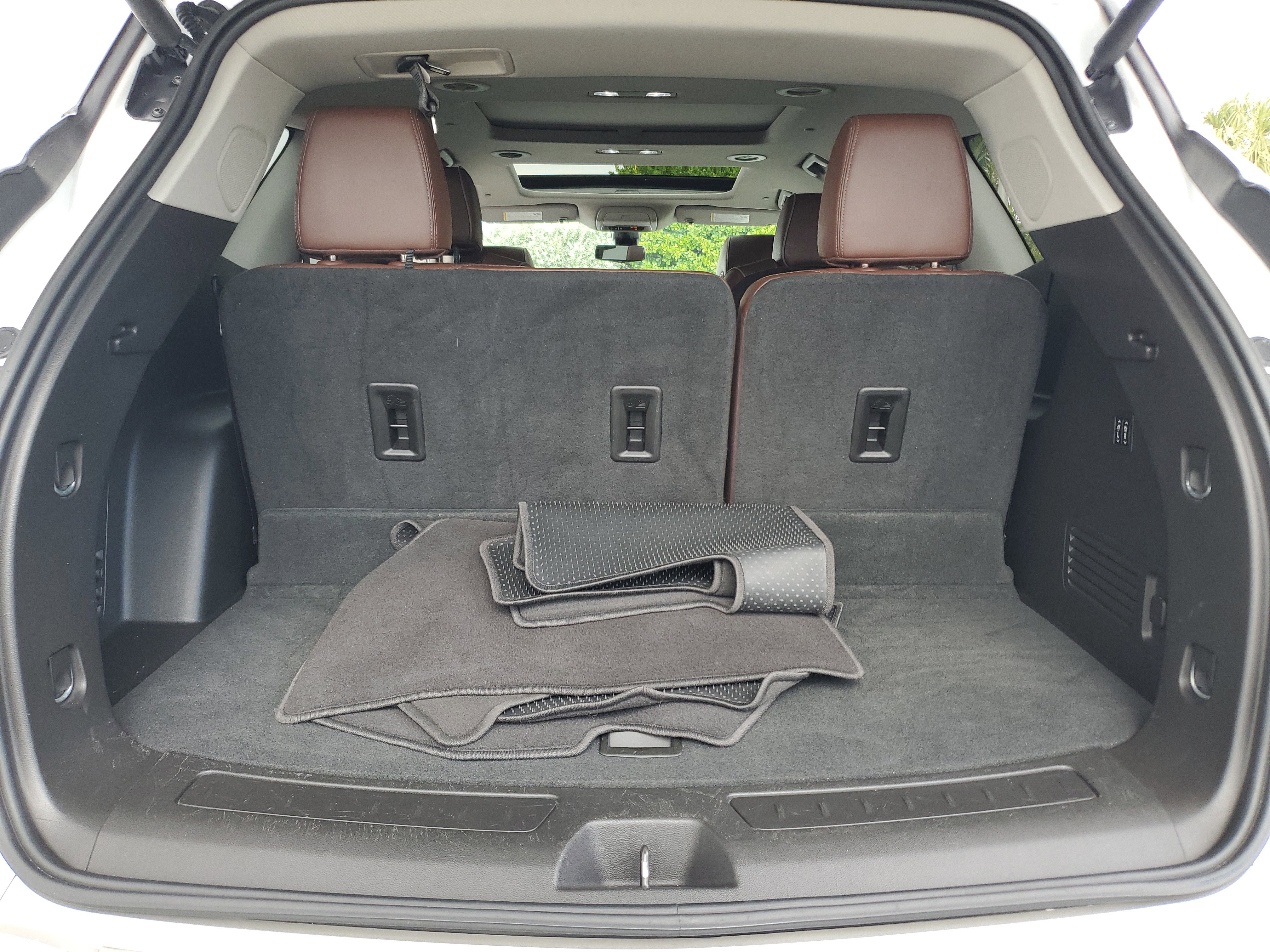 Used 2019 Buick Enclave Avenir w/ Avenir Technology Package image 9