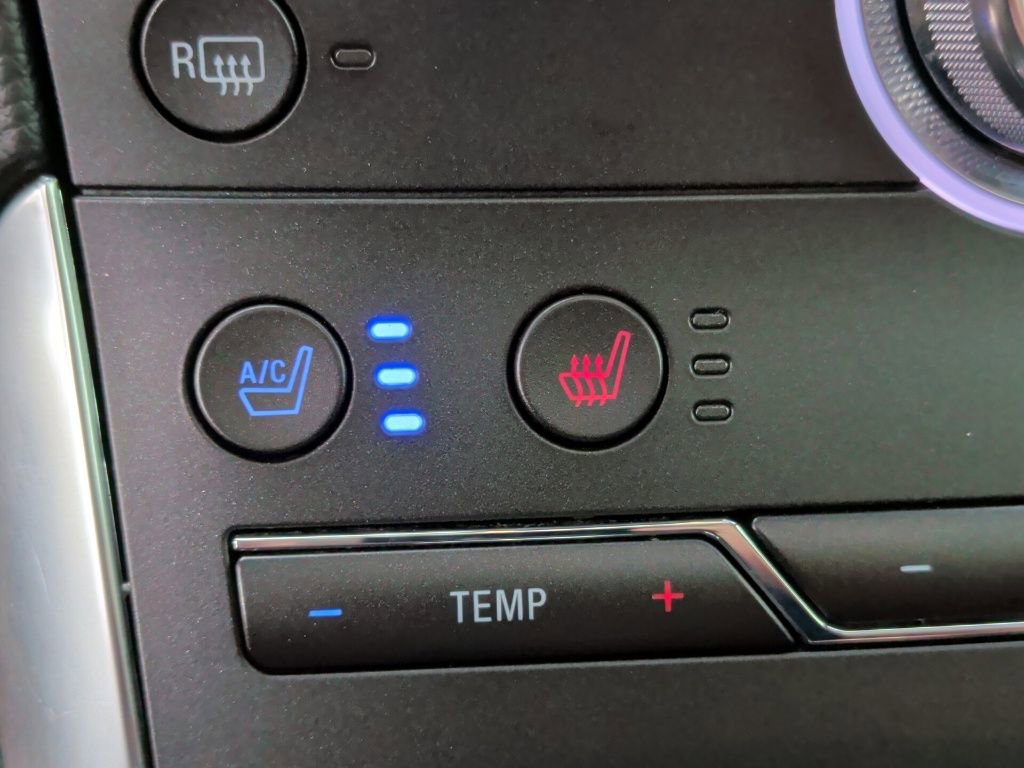 Used 2019 Ford Edge ST w/ Equipment Group 401A AWD/4WD image 31