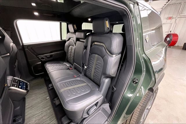Used 2023 Rivian R1S Adventure AWD/4WD image 20