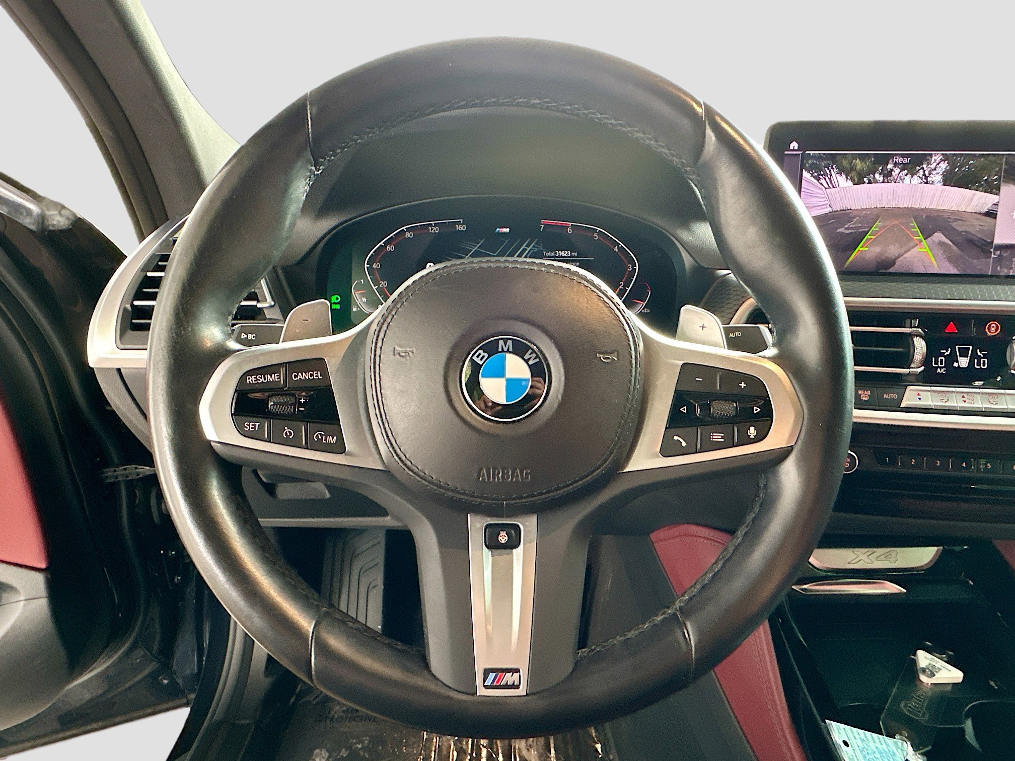 Certified 2024 BMW X4 xDrive30i w/ Premium Package image 11