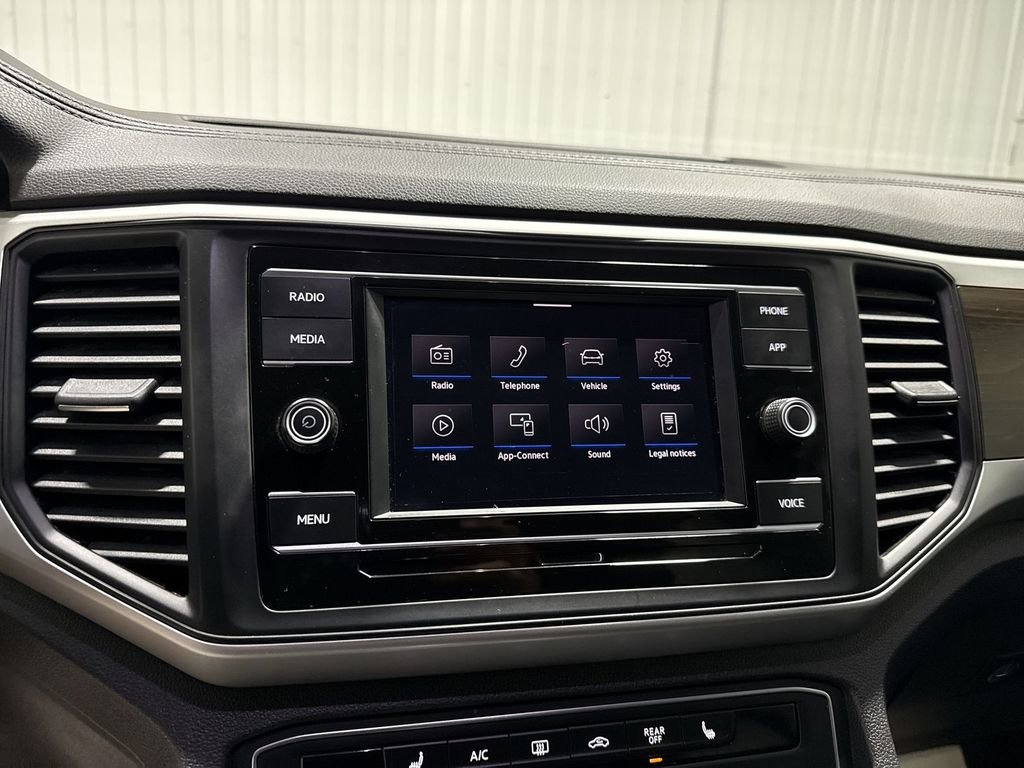 Used 2023 Volkswagen Atlas SE FWD image 14