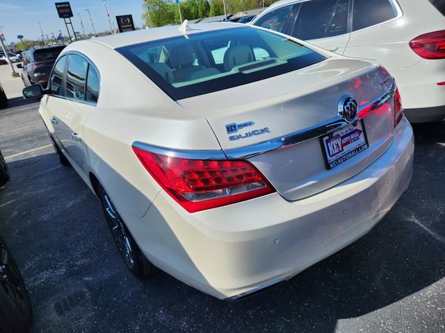 Used 2014 Buick LaCrosse Premium w/ Driver Confidence Package FWD image 4