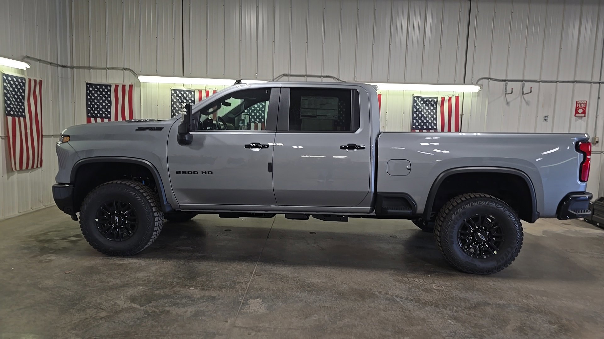 New 2026 Chevrolet Silverado 2500 ZR2 image 3