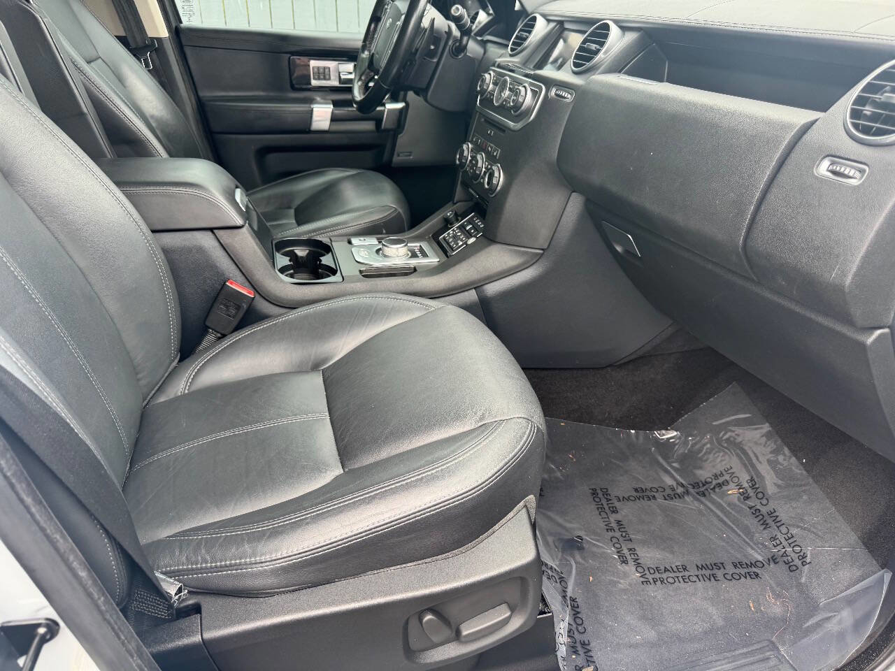 Used 2016 Land Rover LR4 HSE LUX image 11